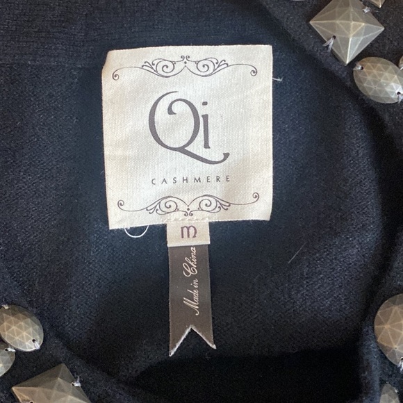 Qi Women’s Embellished Black Cashmere Sweater Size M - Picture 4 of 6